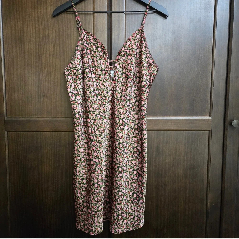 Morgan Taylor Intimates‎ Floral Nightgown Pink Black Strappy Satin Chemise Large